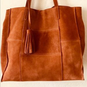 Moda Luxe Suede 👜 Tote